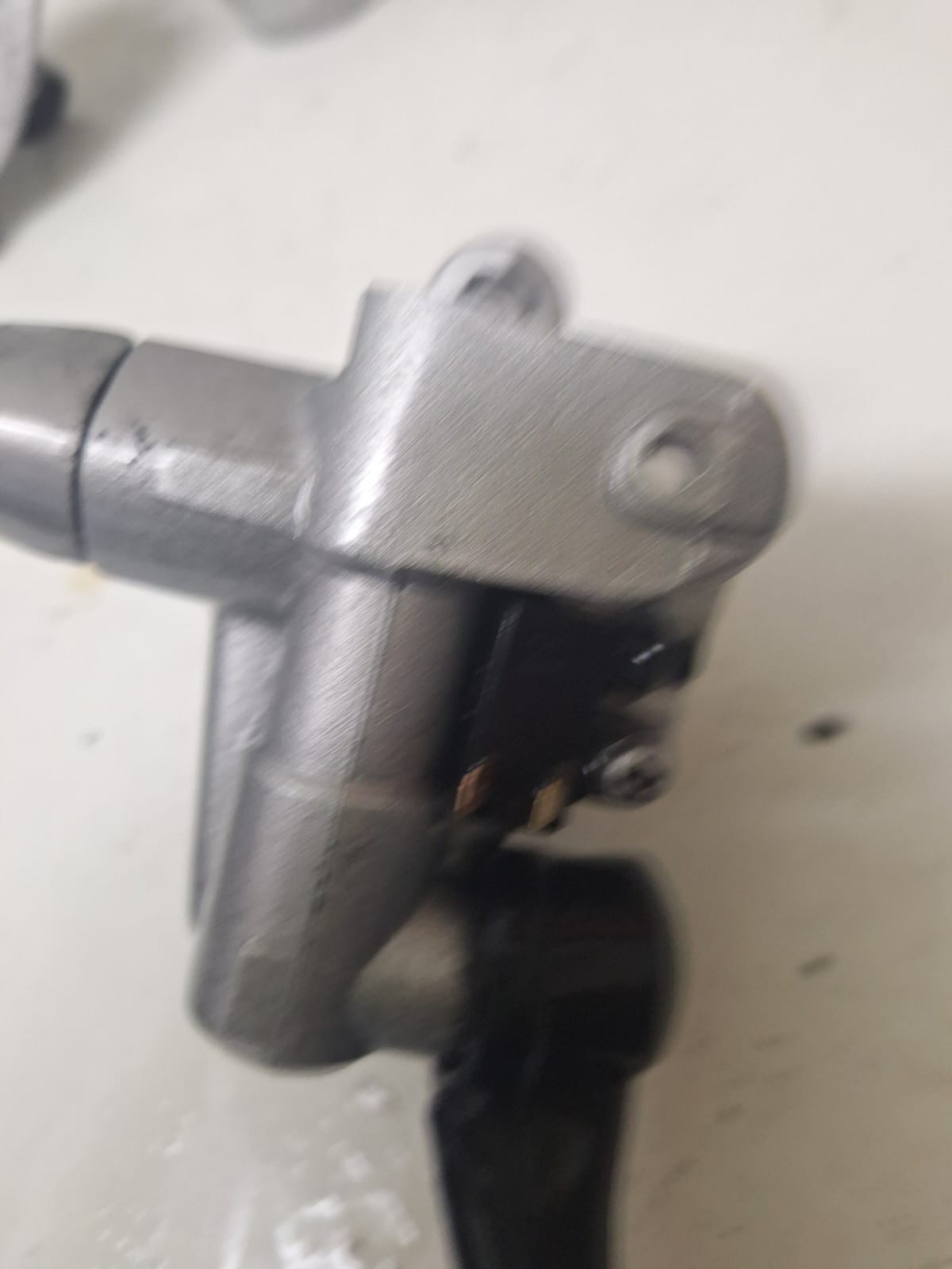 Vapour blasting service for high-quality metal restoration