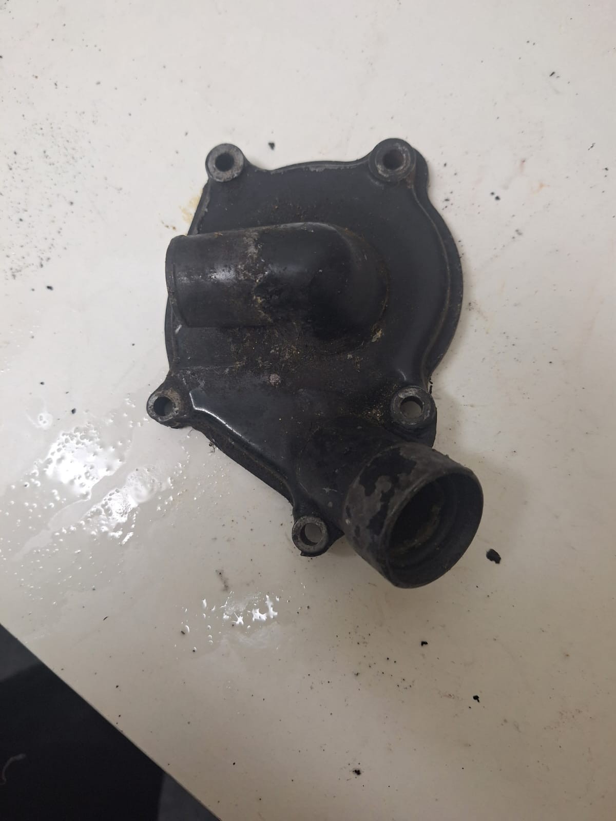 Vapour blasting on aluminium parts with smooth texture