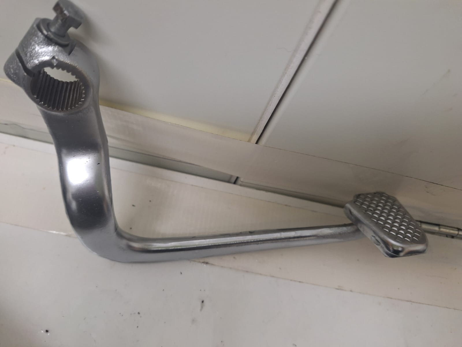 Vapour blasting applied to automotive aluminium components